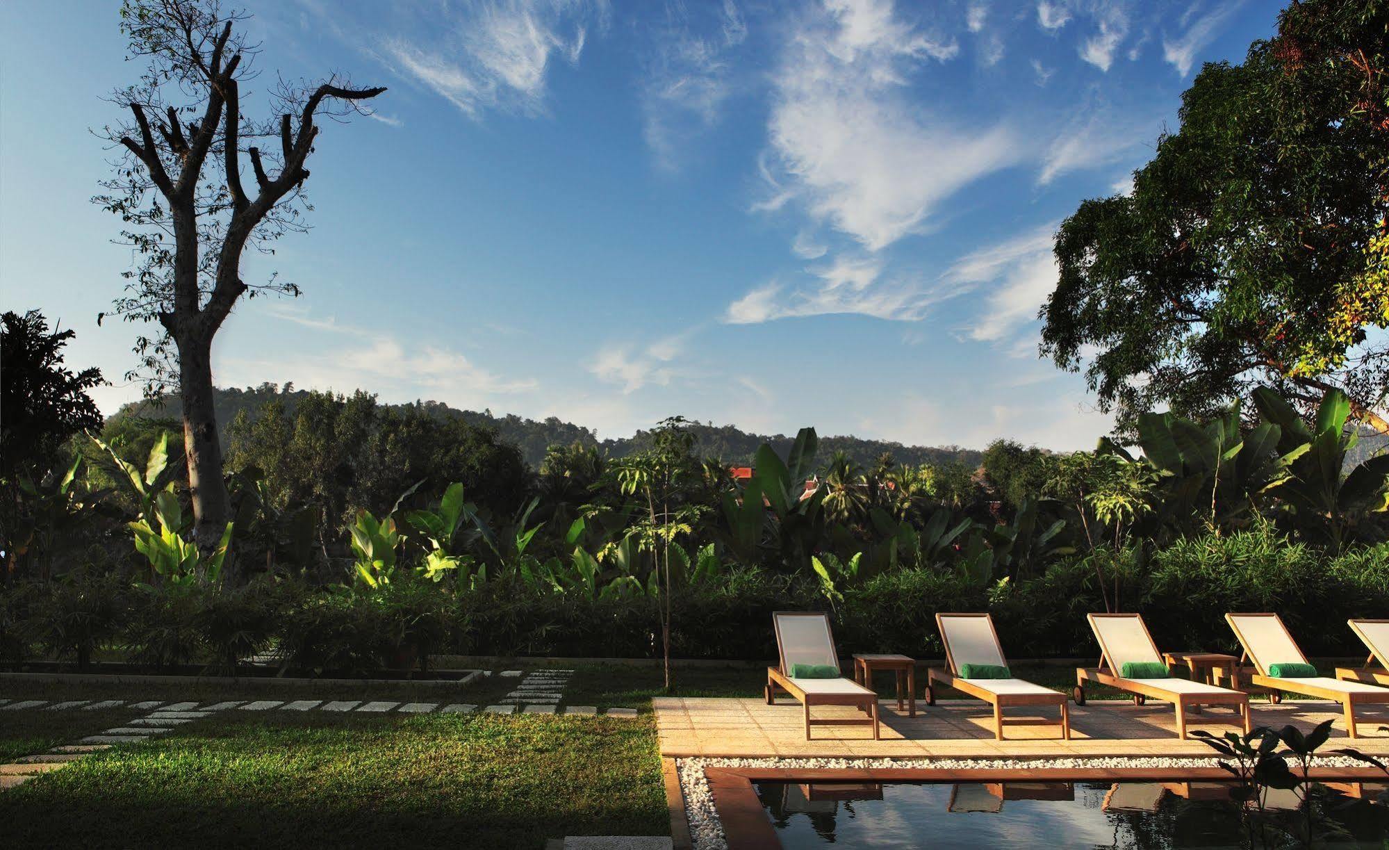 The Apsara Rive Droite Hotel Luang Prabang Exterior foto